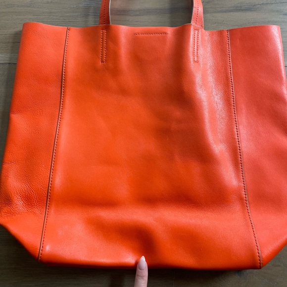 Banana Republic Ashbury Leather Tote, Mandarin Orange - Picture 4 of 8